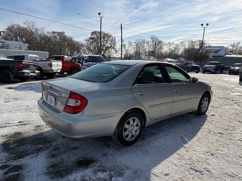 Used 2003 Toyota Camry LE image 4
