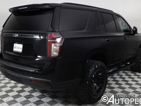Used 2021 Chevrolet Tahoe Z71 w/ Luxury Package AWD/4WD image 5