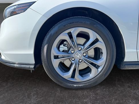 Used 2025 Honda Accord EX-L image 9