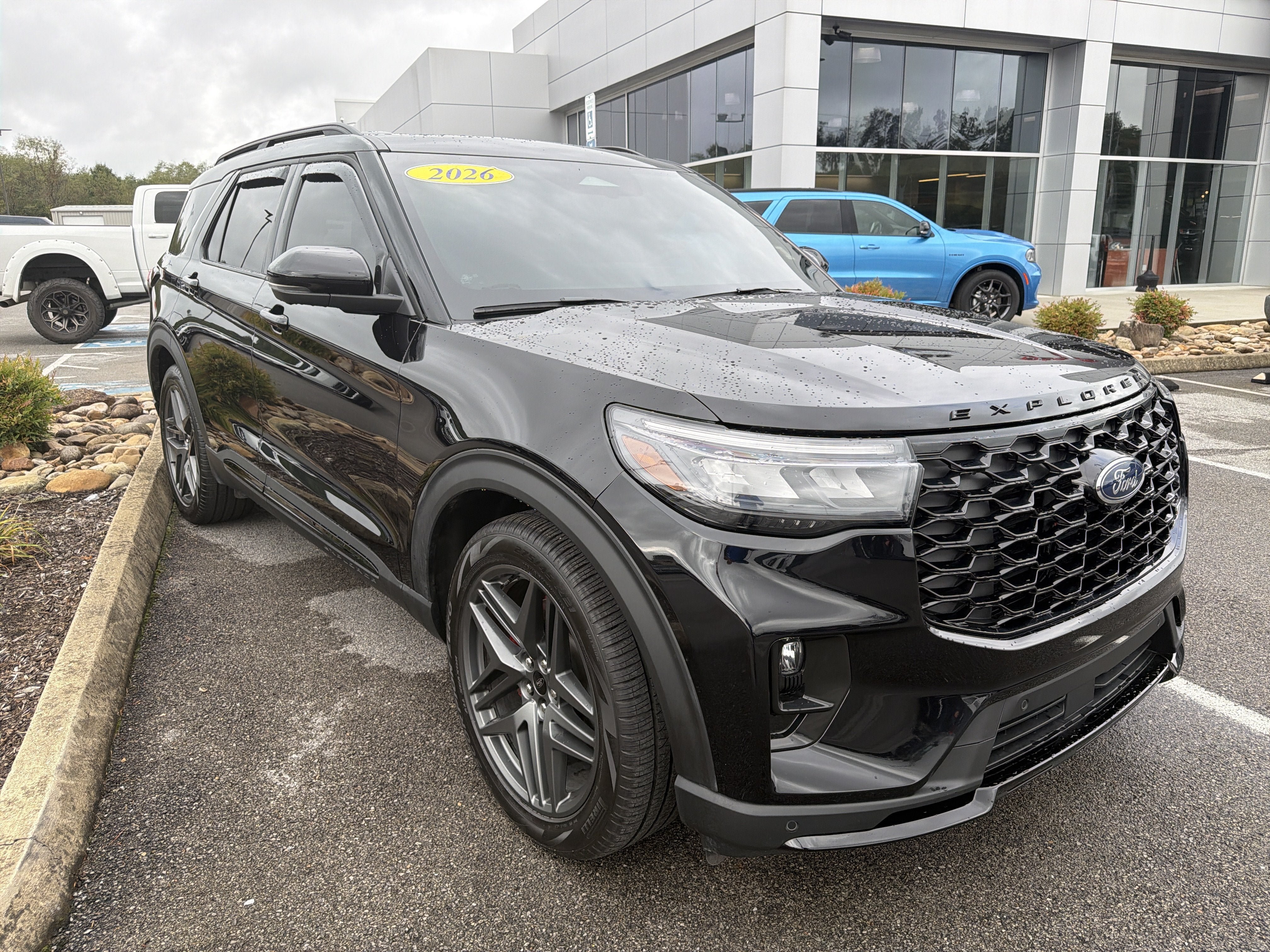 Used 2026 Ford Explorer ST w/ Sun And Sound Package AWD/4WD image 4