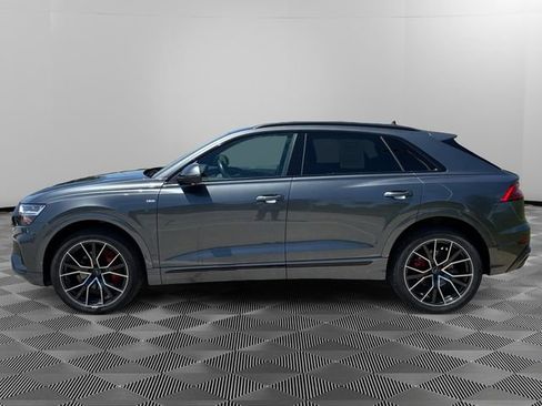 Used 2019 Audi Q8 Premium Plus w/ Premium Plus AWD/4WD image 2