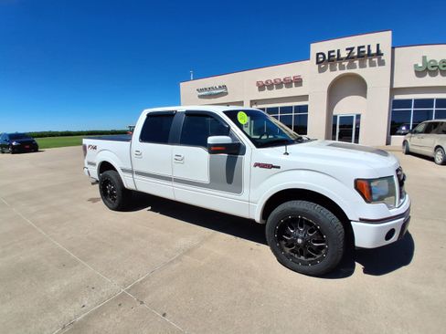 Used 2013 Ford F150 FX4 w/ FX Appearance Pkg AWD/4WD image 2