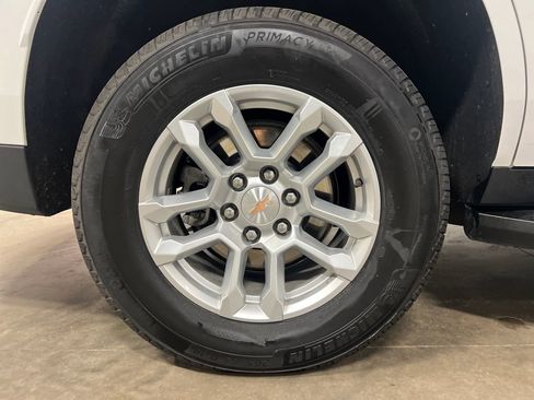 Certified 2025 Chevrolet Tahoe LT image 10