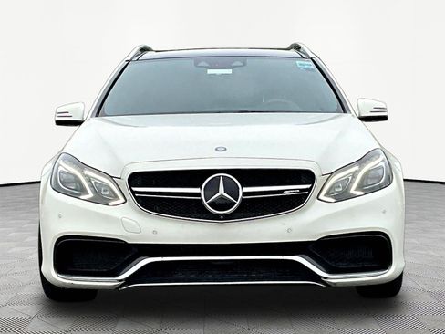 Used 2015 Mercedes-Benz E 63 AMG S-Model image 2