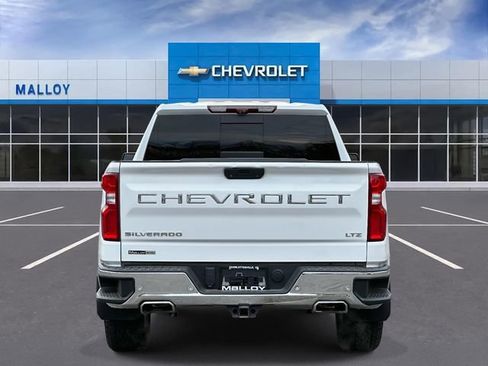 Used 2021 Chevrolet Silverado 1500 LTZ w/ LTZ Premium Package AWD/4WD image 3