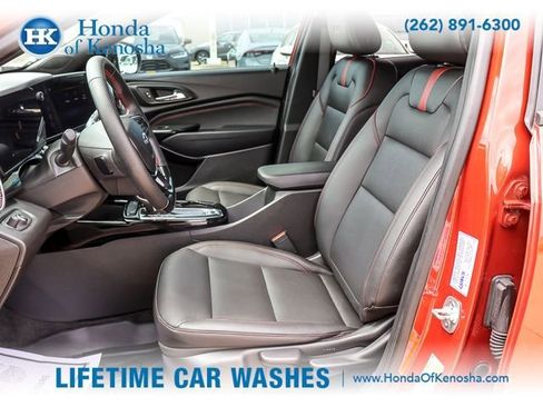 Used 2024 Chevrolet Trax RS w/ Driver Confidence Package FWD image 10