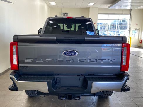 New 2026 Ford F250 XL w/ XL Chrome Package AWD/4WD image 6