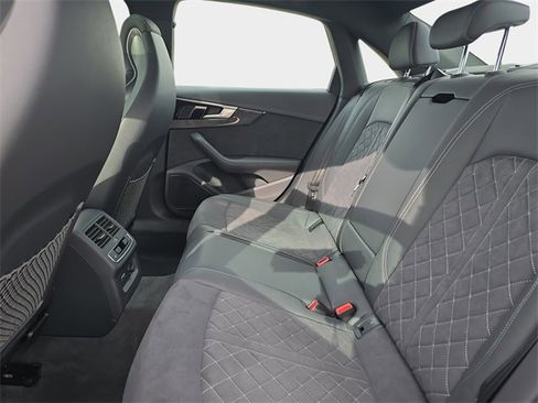 Used 2023 Audi S4 Prestige w/ Prestige Package image 18