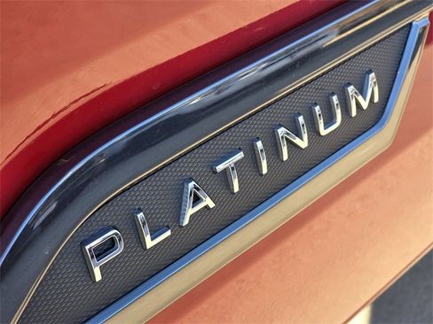 Used 2025 Toyota Sequoia Platinum image 8