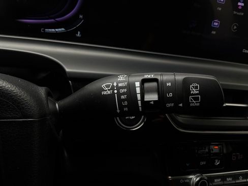 Used 2025 Kia Seltos S image 39