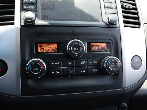 Used 2021 Nissan Frontier PRO-4X w/ Pro-4x Utility Package AWD/4WD image 17
