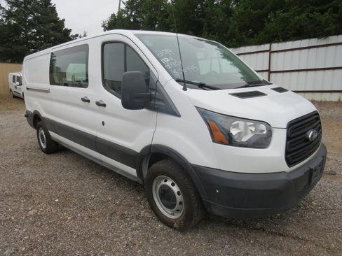 Used 2019 Ford Transit 250 148 Low Roof image 18