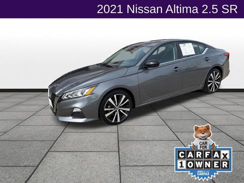 Used 2021 Nissan Altima 2.5 SR FWD image 1