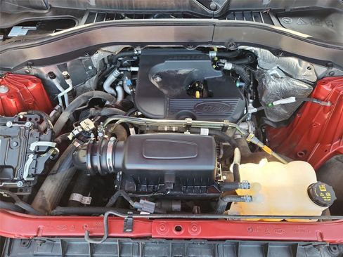 Used 2020 Ford Explorer XLT RWD image 28