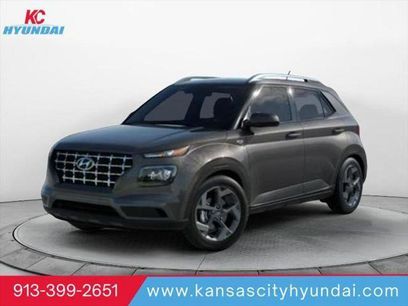 New 2025 Hyundai Venue SEL
