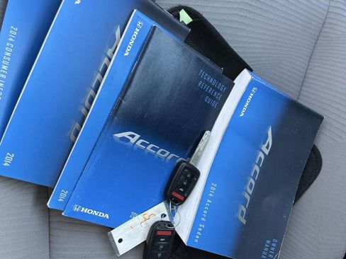 Used 2014 Honda Accord LX image 18