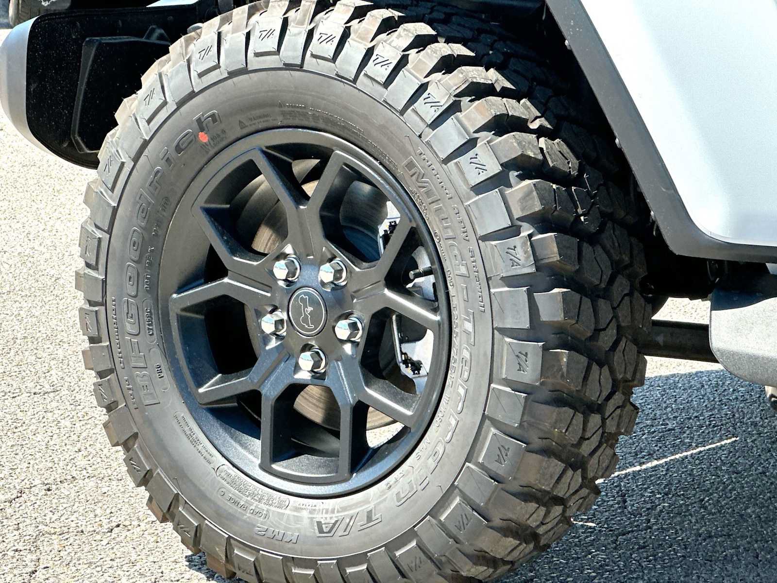 New 2026 Jeep Gladiator Sport AWD/4WD image 11