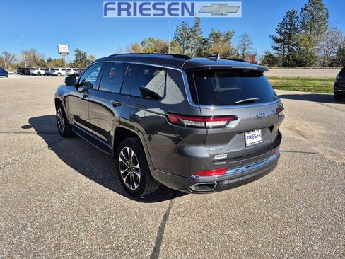 Used 2022 Jeep Grand Cherokee L Overland w/ Advanced Protech Group III image 4