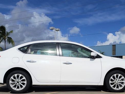 Used 2018 Nissan Sentra SV FWD image 5