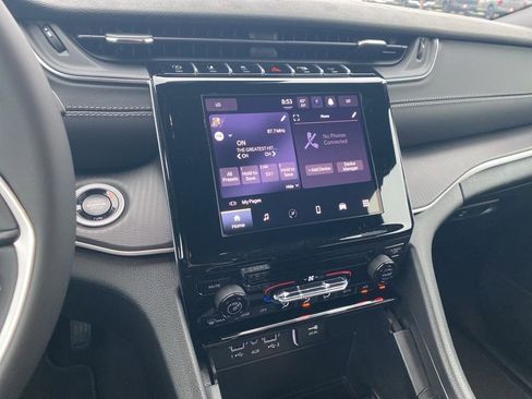 New 2025 Jeep Grand Cherokee Laredo X image 21