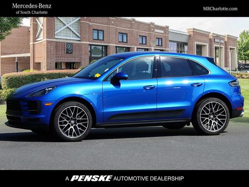 Used 2019 Porsche Macan AWD/4WD image 1