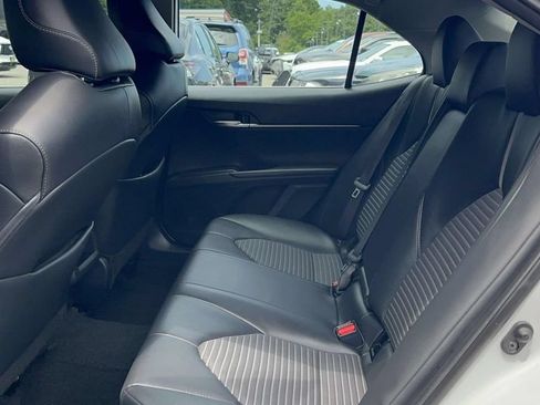 Used 2023 Toyota Camry SE FWD image 13