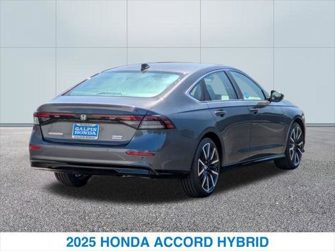 New 2025 Honda Accord Touring image 7