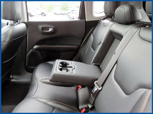 Certified 2019 Jeep Compass Limited AWD/4WD image 10