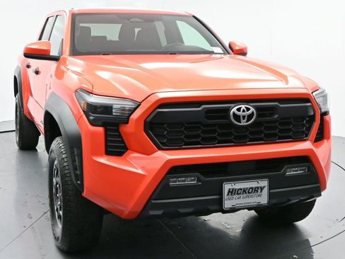 Used 2024 Toyota Tacoma TRD Off-Road AWD/4WD image 2