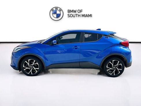 Used 2020 Toyota C-HR XLE FWD image 4