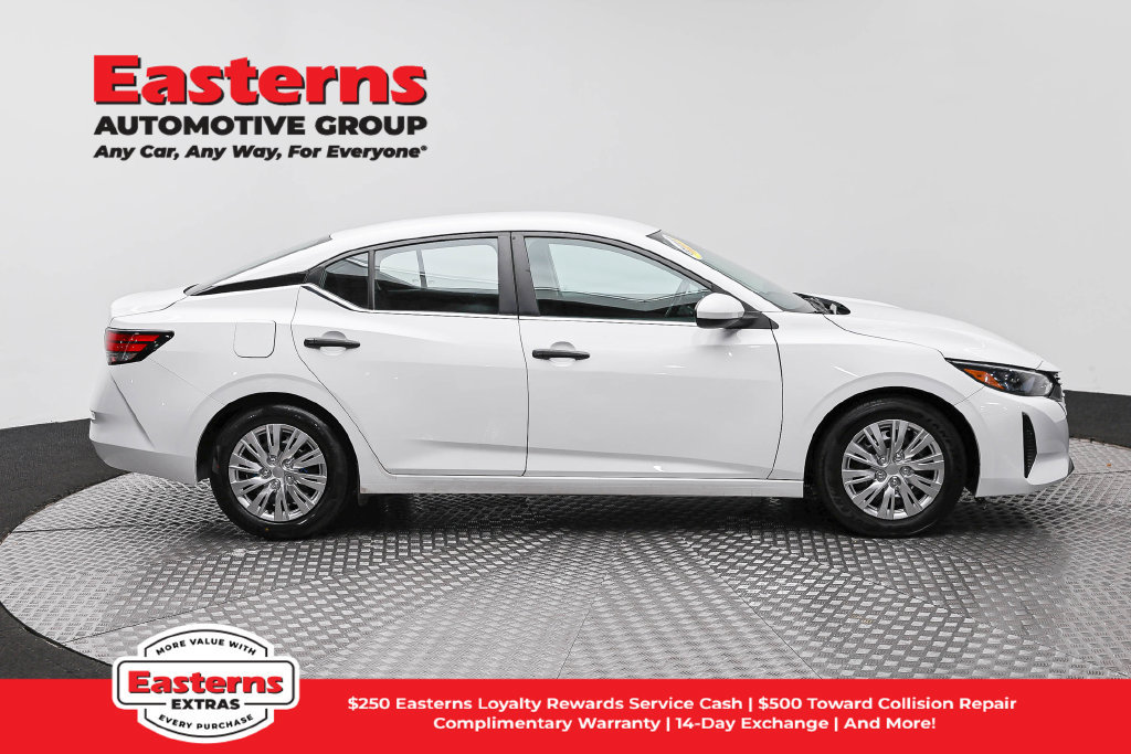 Used 2024 Nissan Sentra S FWD image 5