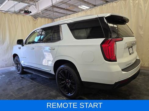 Used 2022 GMC Yukon SLT w/ SLT Luxury Package AWD/4WD image 9