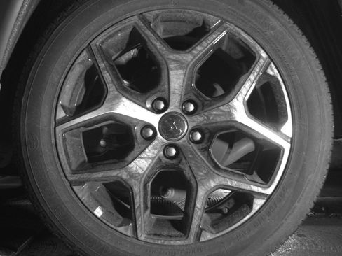 Used 2025 Jeep Compass Limited image 14