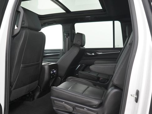 Used 2024 GMC Yukon XL Denali w/ LPO, Floor Liner Package AWD/4WD image 19