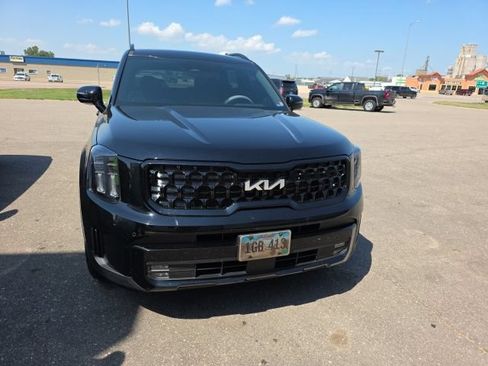 Used 2024 Kia Telluride SX X-Pro AWD/4WD image 3