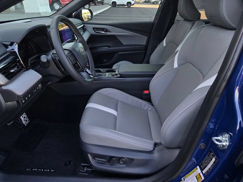 Certified 2026 Toyota Camry SE FWD image 15
