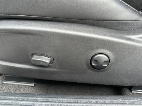 Used 2023 Dodge Challenger R/T Scat Pack image 25