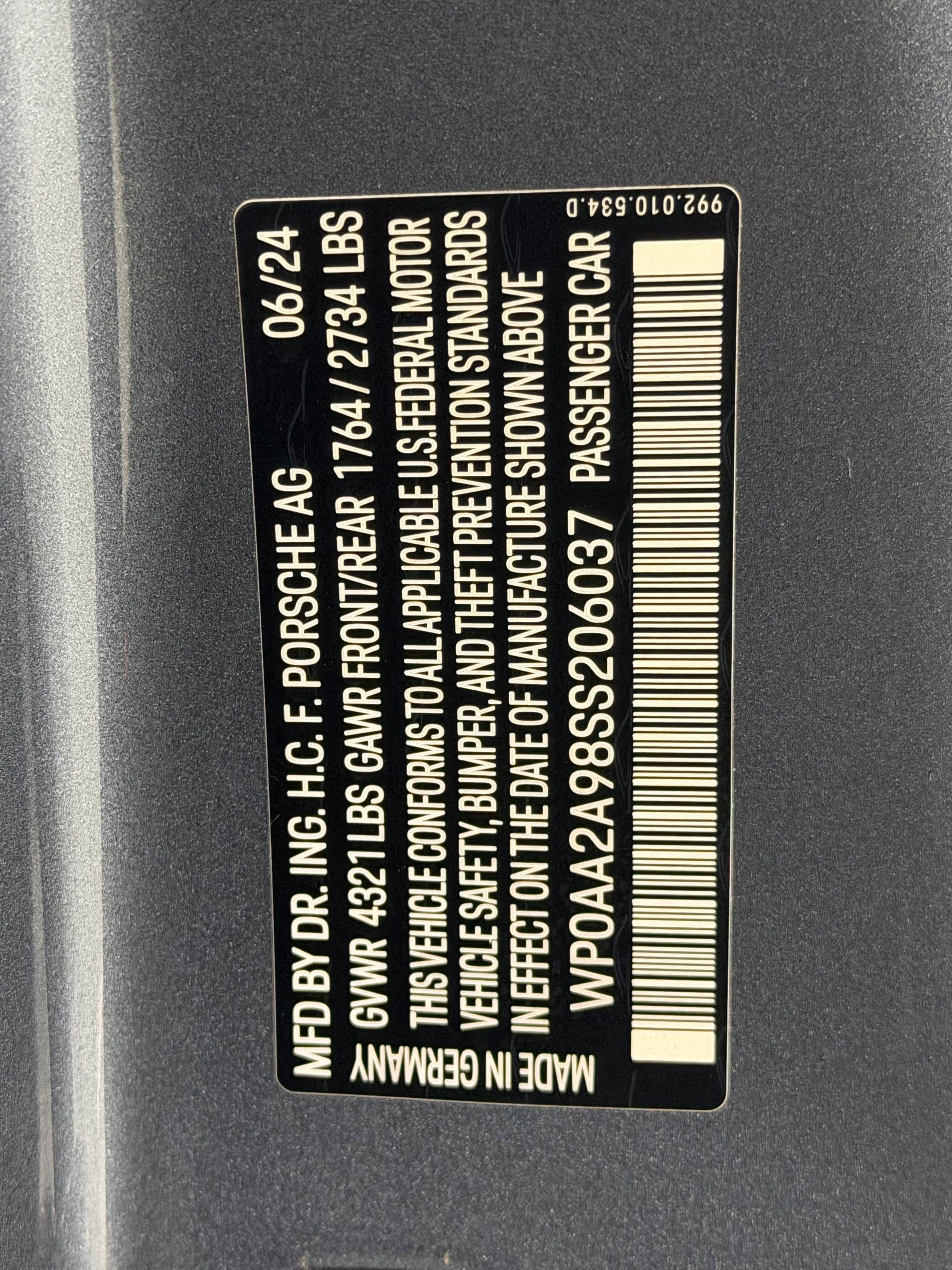 Certified 2025 Porsche 911 Carrera RWD image 28