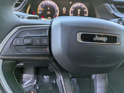 New 2026 Jeep Grand Cherokee Limited AWD/4WD image 16