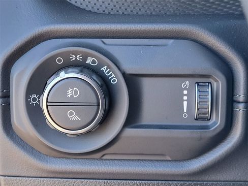 New 2025 Jeep Gladiator Rubicon image 14