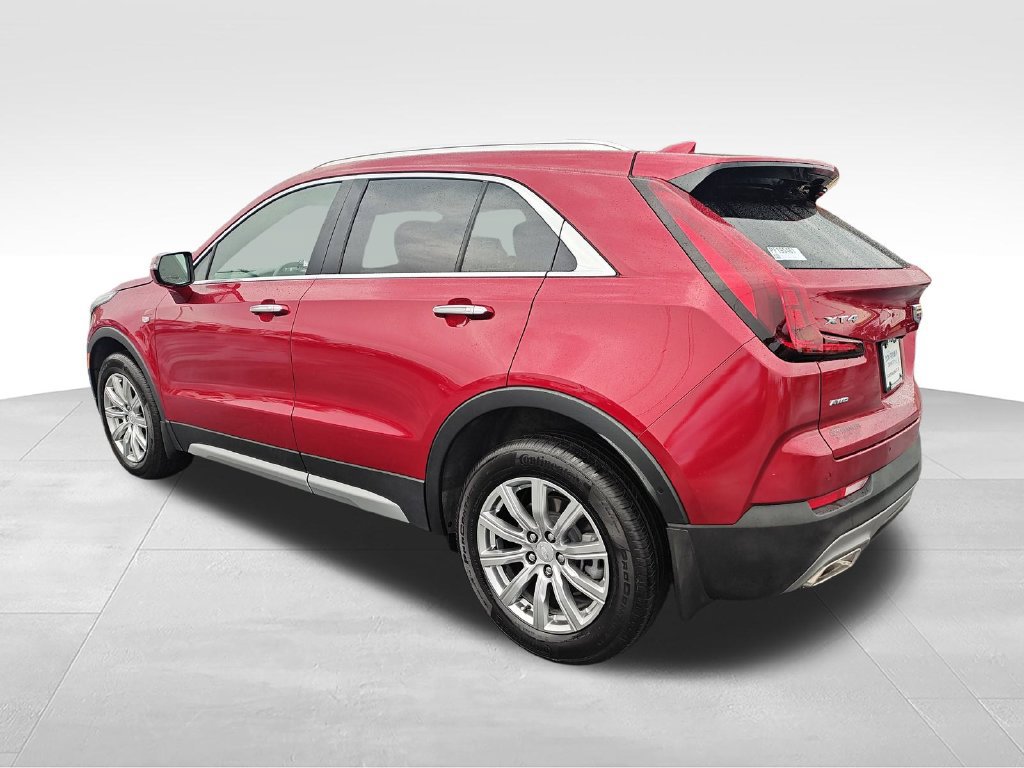 Used 2023 Cadillac XT4 Premium Luxury w/ Sun And Sound Package AWD/4WD image 4