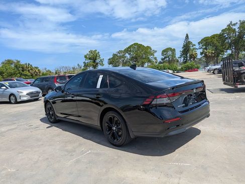 Used 2025 Honda Accord SE image 6