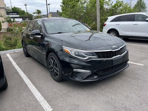 Used 2020 Kia Optima SE image 1