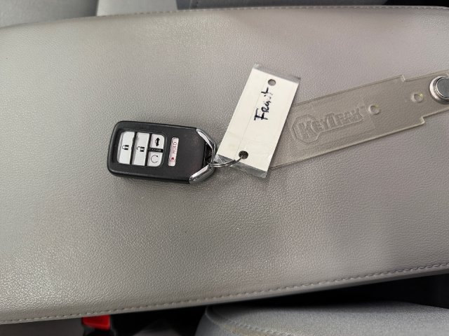 Used 2019 Honda Accord EX image 35