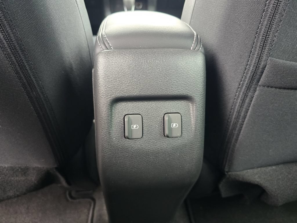 Used 2024 Nissan Kicks SV w/ Interior Electronics Package FWD image 25