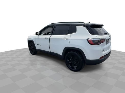 Used 2021 Jeep Compass Latitude w/ Sun and Sound Group FWD image 6
