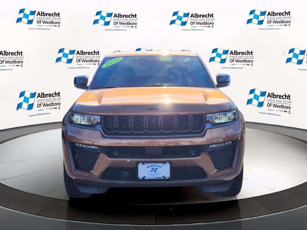 Used 2026 Jeep Grand Cherokee Limited AWD/4WD image 8