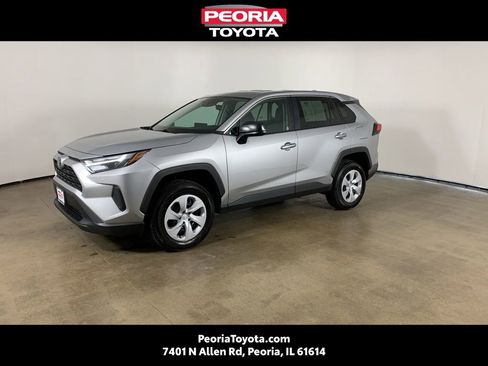 Used 2024 Toyota RAV4 LE image 1