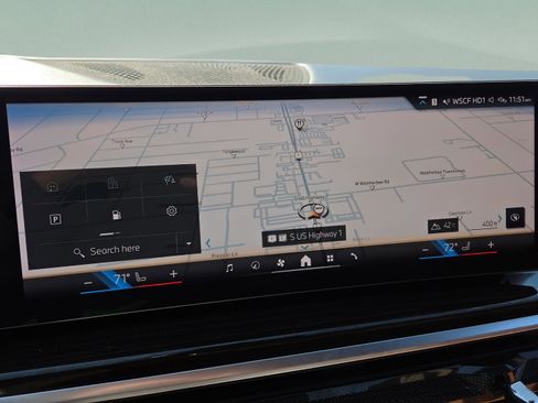 Certified 2024 BMW X5 xDrive40i w/ Premium Package image 36