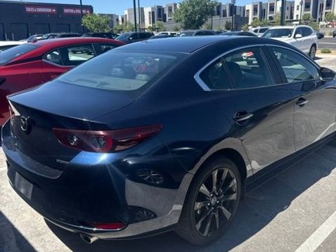 Used 2024 MAZDA MAZDA3 s FWD image 3